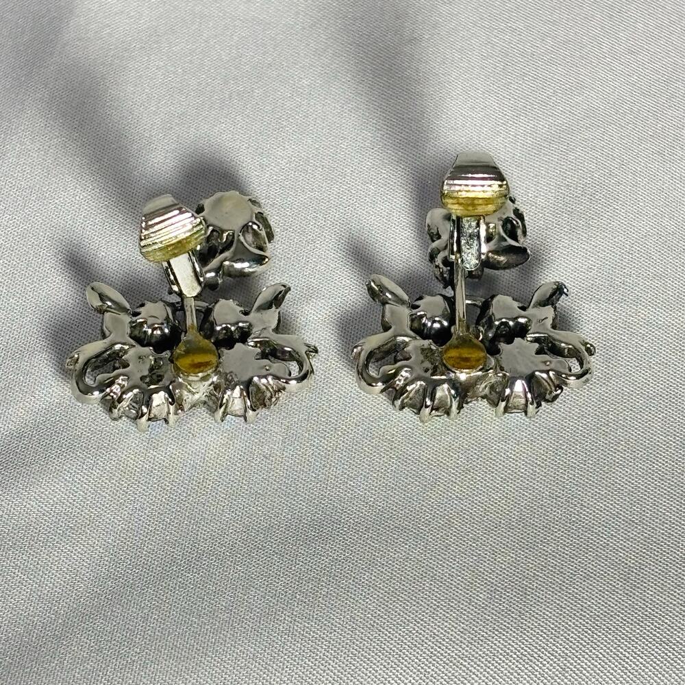 Vintage AB Rhinestone Clip-On Earrings Silver Tone 1” Mid Century - Picture 5 of 5